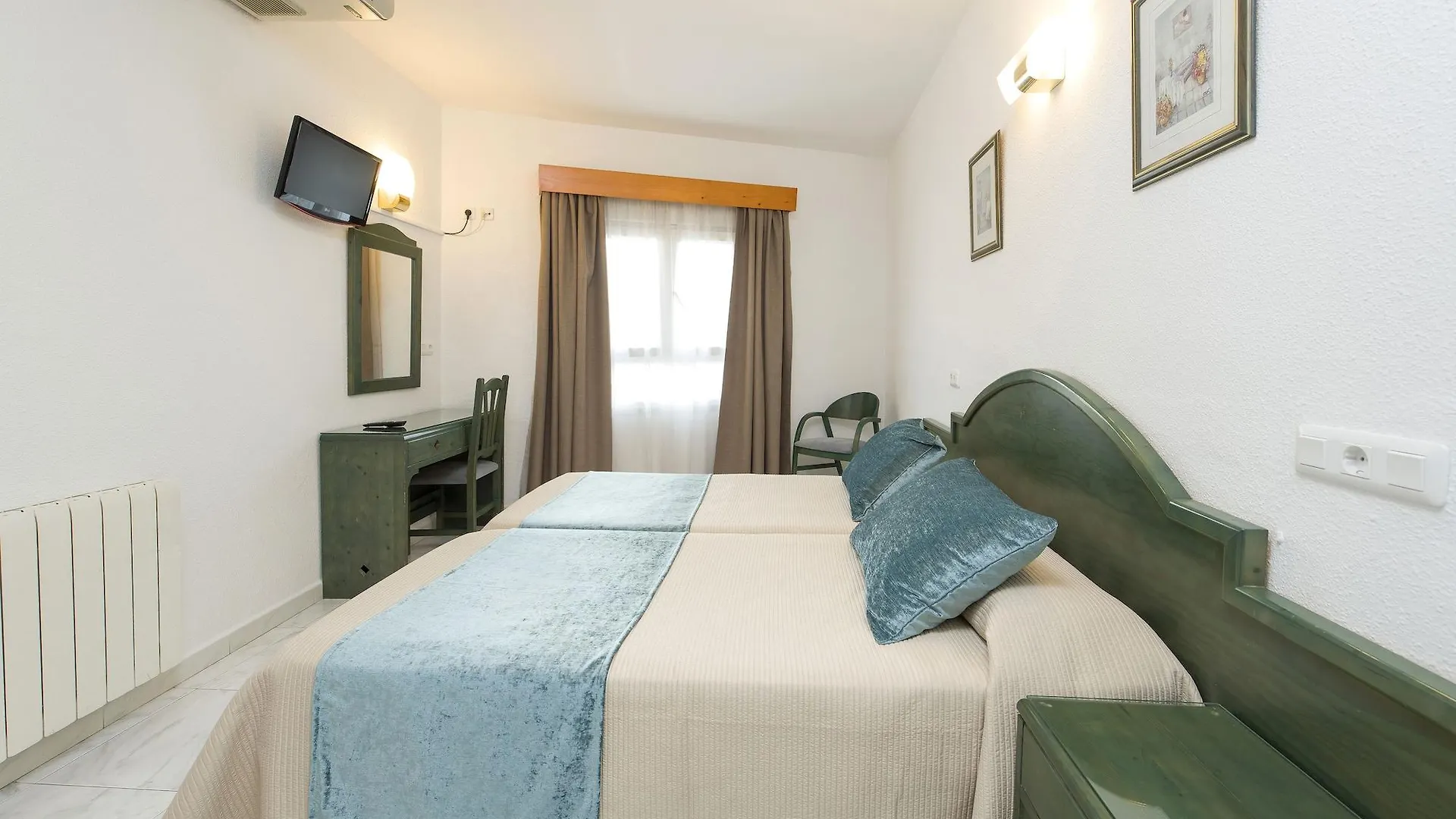 Hostal Mari Sant Antoni de Portmany