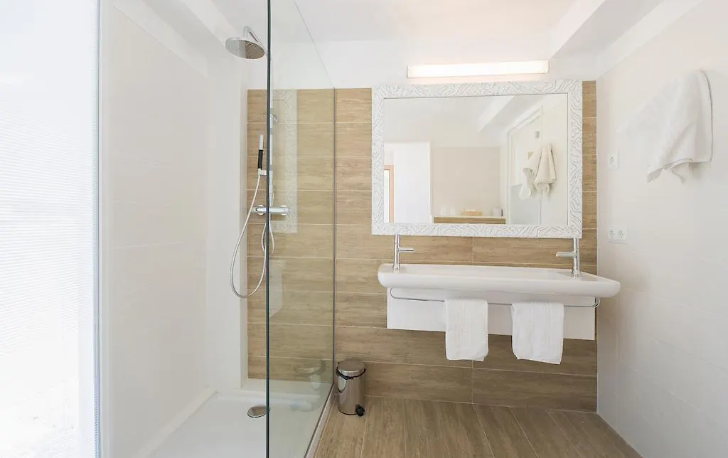Hostal Mari Sant Antoni de Portmany 2*,