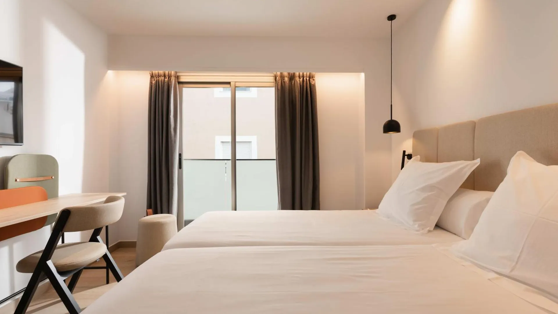 Hostal Mari San Antonio  Hotel San Antonio (Ibiza)